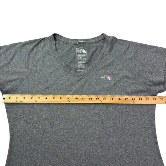 The North Face Women's XL XLARGE Flash Dry Short Sleeve V-Neck Gray W/Front Logo - Picture 12 of 16